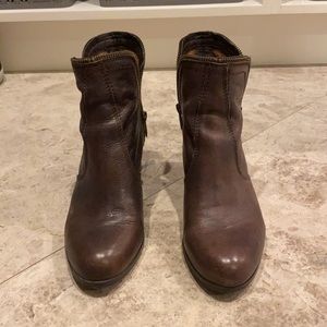Sam Edelman brown boots size 8